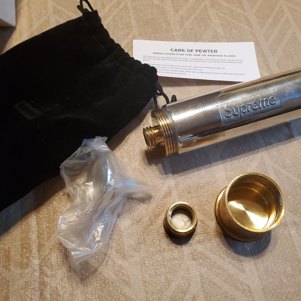 Supreme Cartridge Flask S/S18